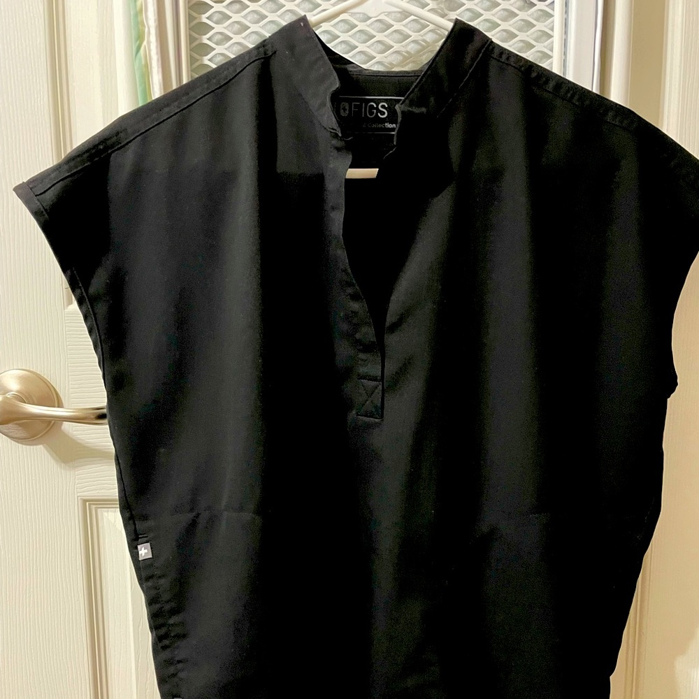 FIGS scrubs USED
